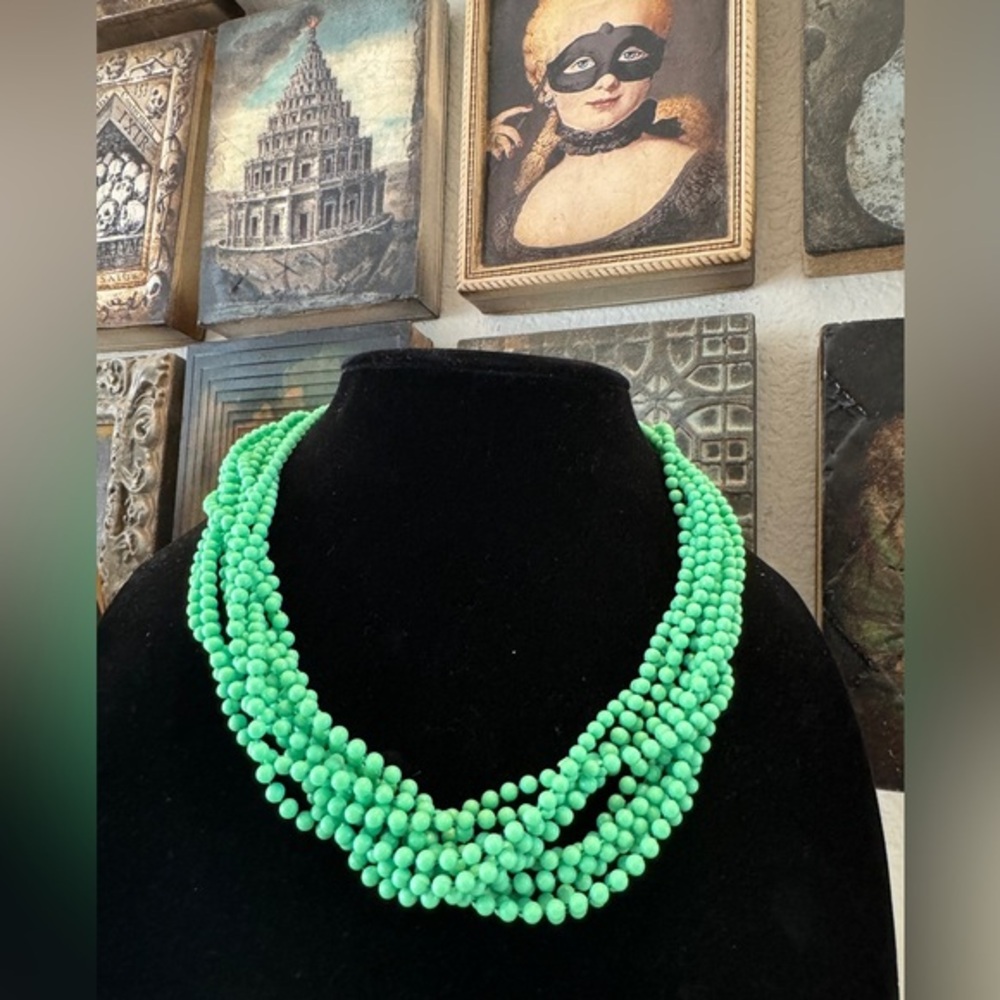 Vintage Green Twist Beads Statement Necklace‎